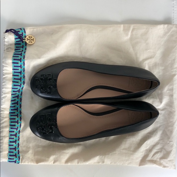 Shoes - Picture 5 of 8